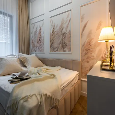 Апартаменты Aurum By Mb