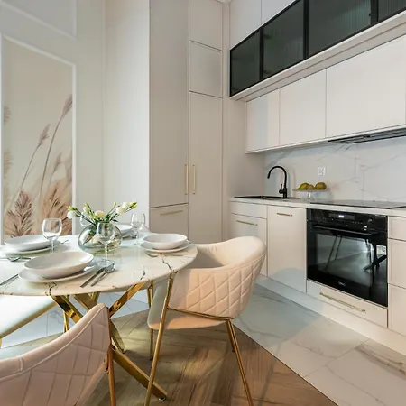 Apartament Aurum By Mb *